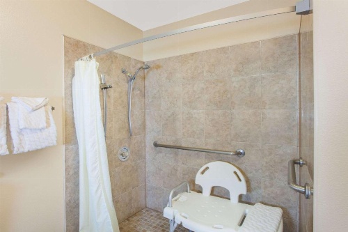 Super 8 by Wyndham Los Angeles/Alhambra image 43